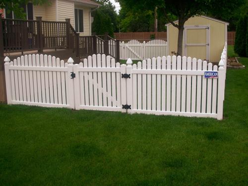 Residential Vinyl – Picket Fence – American Fence Company of Kearney ...